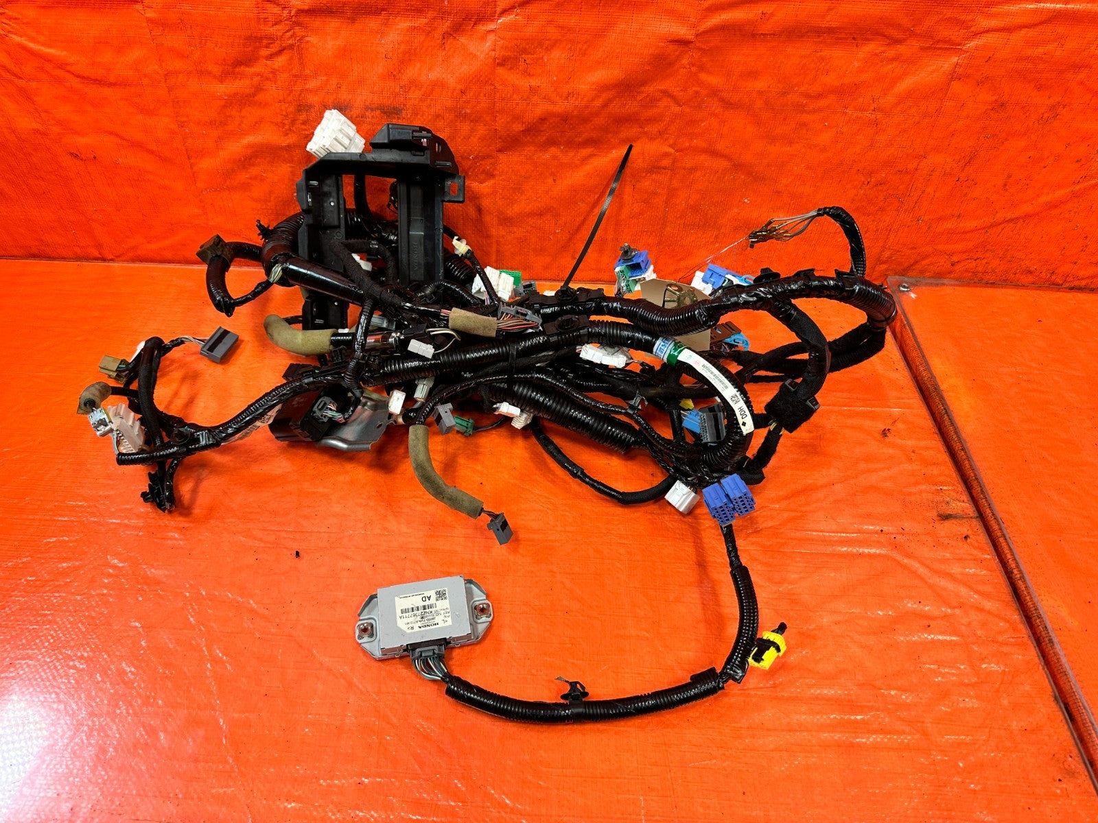 18 22 HONDA ACCORD   WIRE HARNESS   32117 TVA AJ00A   OEM #3240