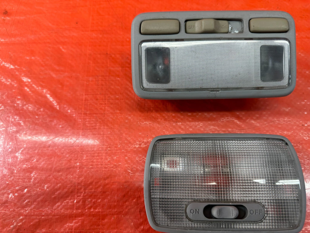 02 05 HONDA CIVIC SI EP3 HATCHBACK 2.0L   DOME LIGHT READING LAMP COMBO OEM 2304