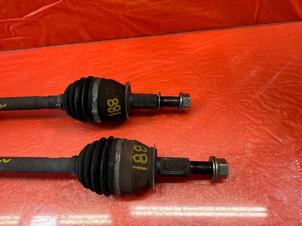 08 15 INFINITI G37 & Q60   LEFT & RIGHT   MANUAL STICK SHIFT AXLES   OEM #1885