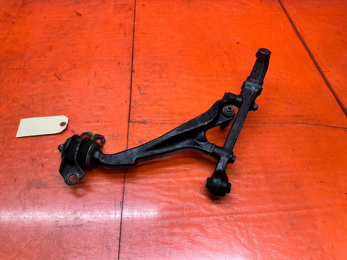 1992-1995 HONDA CIVIC PASSENGER RIGHT FRONT LOWER CONTROL ARM OEM #3489