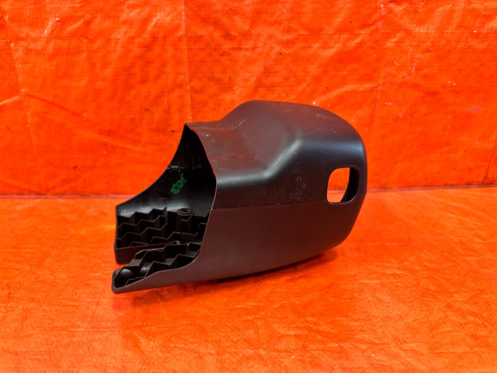 09 11 MAZDA RX8 RX 8   KEY IGNITION STEERING COLUMN COVER TOP BOTTOM   OEM 3033