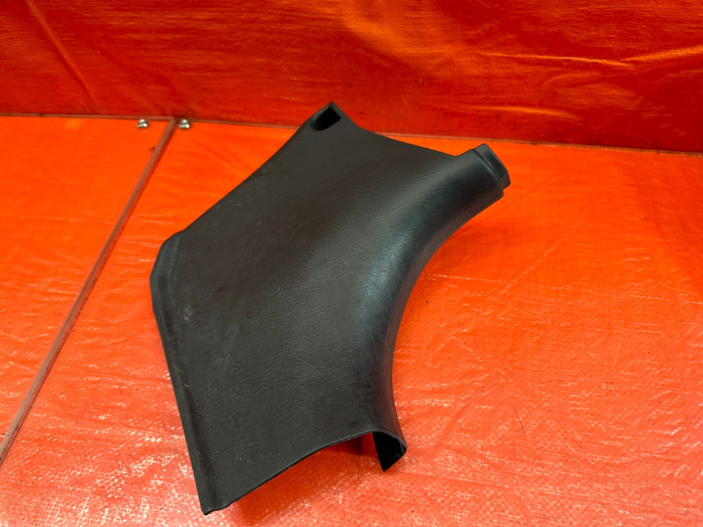 02 03 HONDA CIVIC SI EP3 HATCHBACK   KICK PANEL   PASSENGER RIGHT SIDE   OEM 2167
