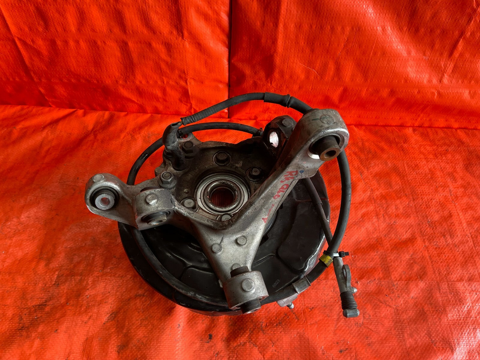 17 19 INFINITI Q60 ALL WHEEL DRIVE PASSENGER RIGHT REAR SPINDLE KNUCKLE HUB OEM7