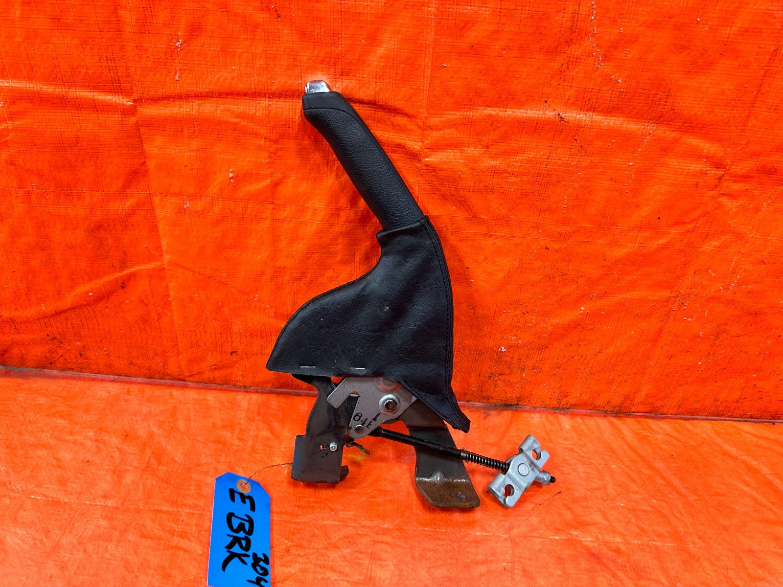 04 08 ACURA TSX   EMERGENCY / PARKING BRAKE HANDLE GRIP LEVER   OEM #3043