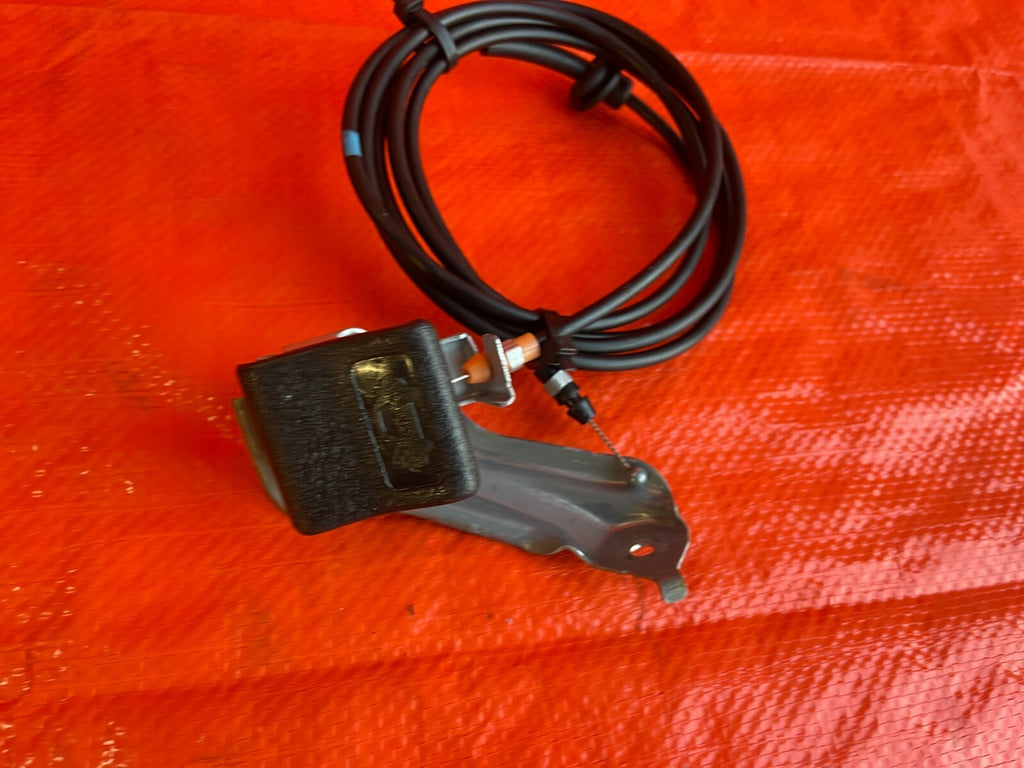 18 21 SUBARU CROSSTREK   FUEL FILLER DOOR RELEASE CABLE WITH LEVER   OEM OE #724