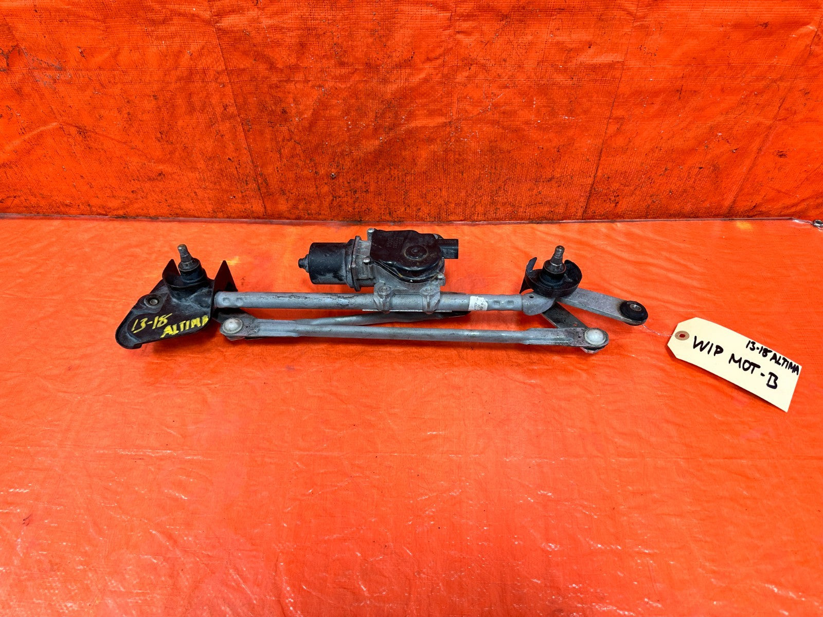 13 18 NISSAN ALTIMA WINDSHIELD WIPER MOTOR W/ LINKAGE   COMPLETE   OEM #3LI0