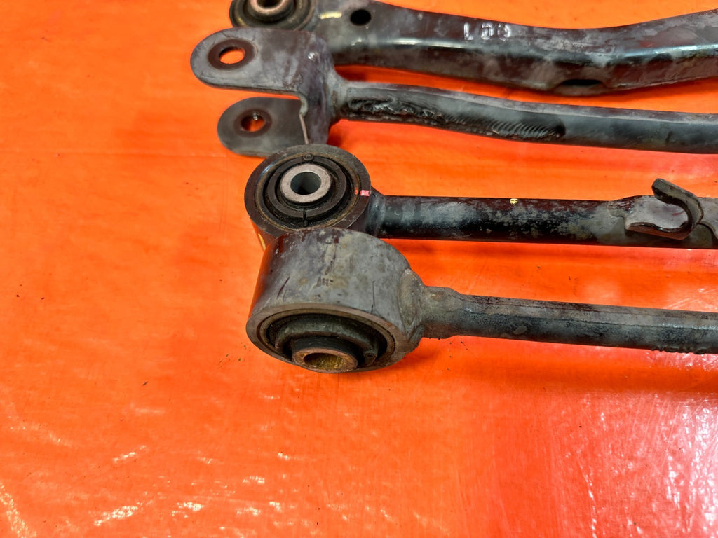 13 16 HYUNDAI GENESIS COUPE   LEFT REAR CONTROL ARMS UPPER LOWER ALL 4 OEM 3027