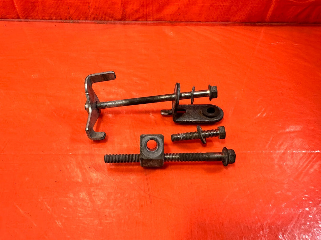 08 15 SUBARU IMPREZA WRX & STI   EJ257 ALTERNATOR BOLTS HARDWARE OEM 2835