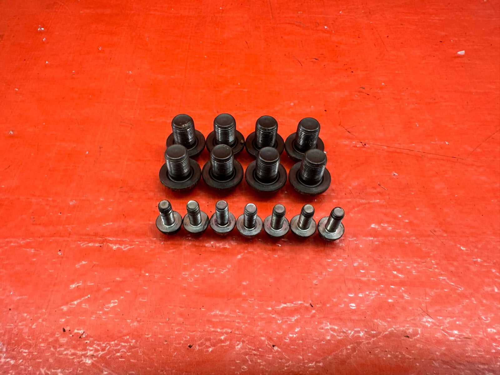 04 08 ACURA TSX   K24A2 AUTOMATIC   FLYWHEEL / FLEX PLATE BOLTS HARDWARE OEM 2557