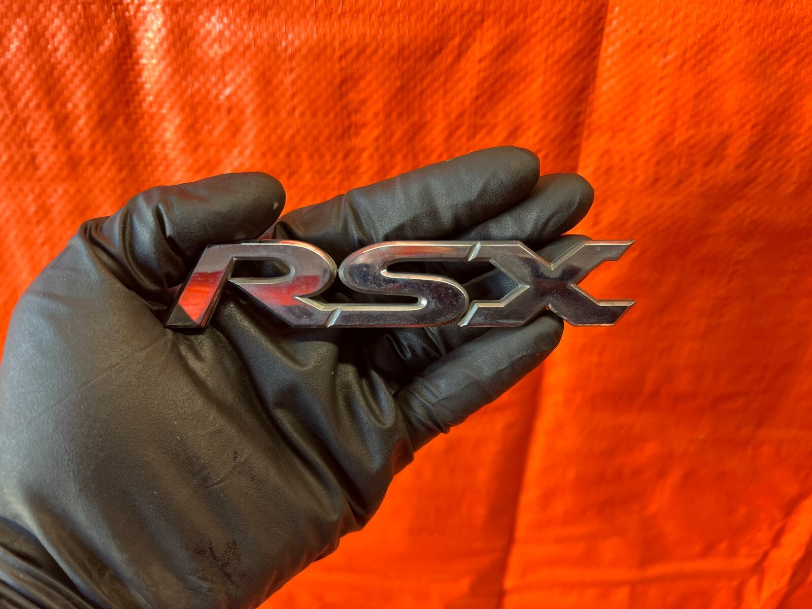 02 06 ACURA RSX   TRUNK BADGE EMBLEM INSIGNIA ORNAMENT   " RSX " LOGO   OEM #1404