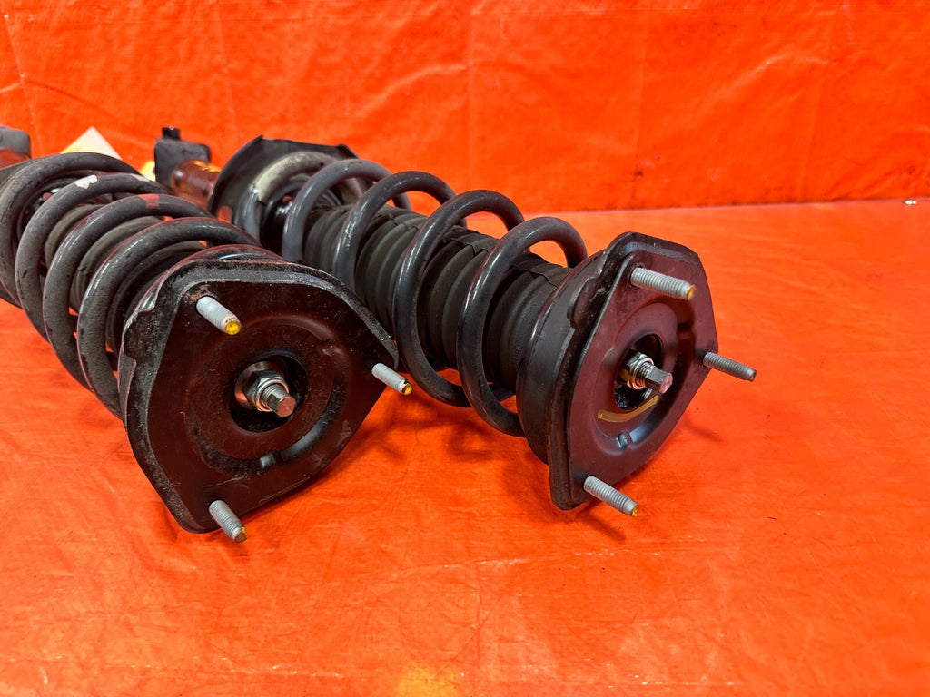 2020 20 INFINITI Q50   NON SPORT MODEL ONLY   LEFT RIGHT REAR SHOCKS   OEM 2967