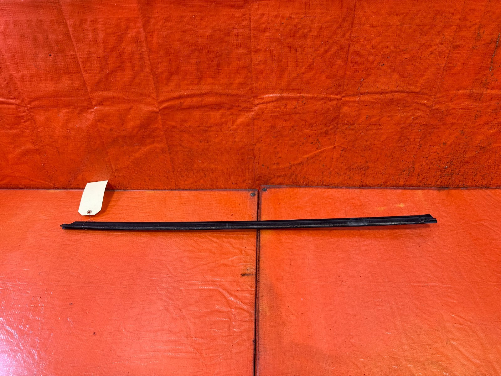 08 15 INFINITI G37 COUPE PASSENGER RIGHT EXTERIOR WINDOW GLASS TRIM OEM 3287