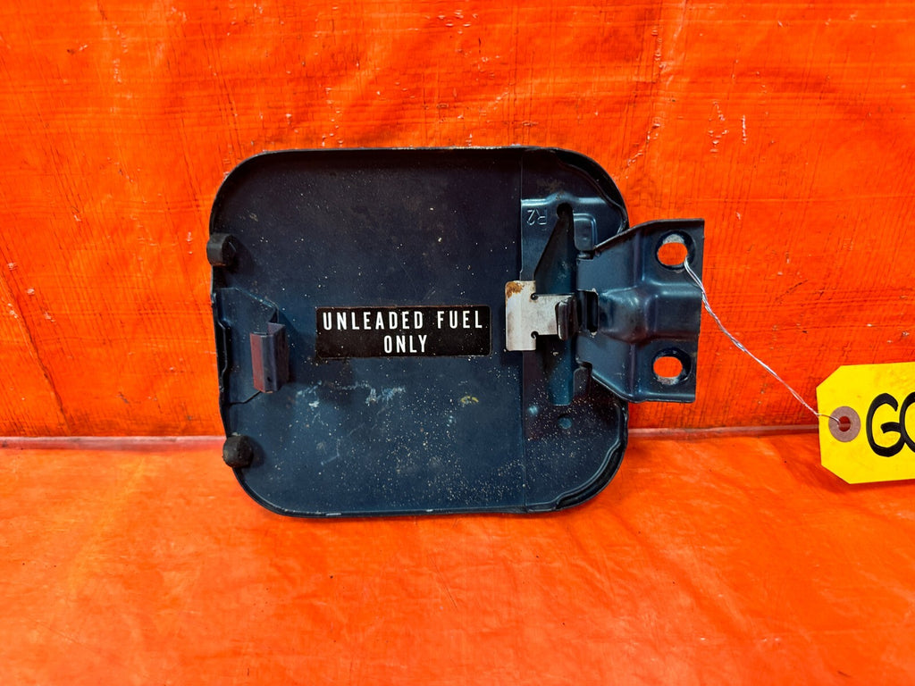93 97 HONDA DEL SOL   FUEL LID / GAS CAP COVER   OEM FACTORY #2952