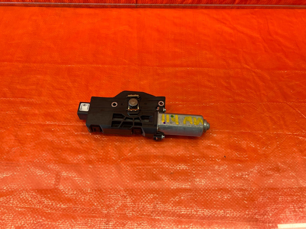 14 20 INFINITI Q50   SUNROOF MOONROOF SLIDING ROOF   MOTOR   OEM FACTORY OE #1140