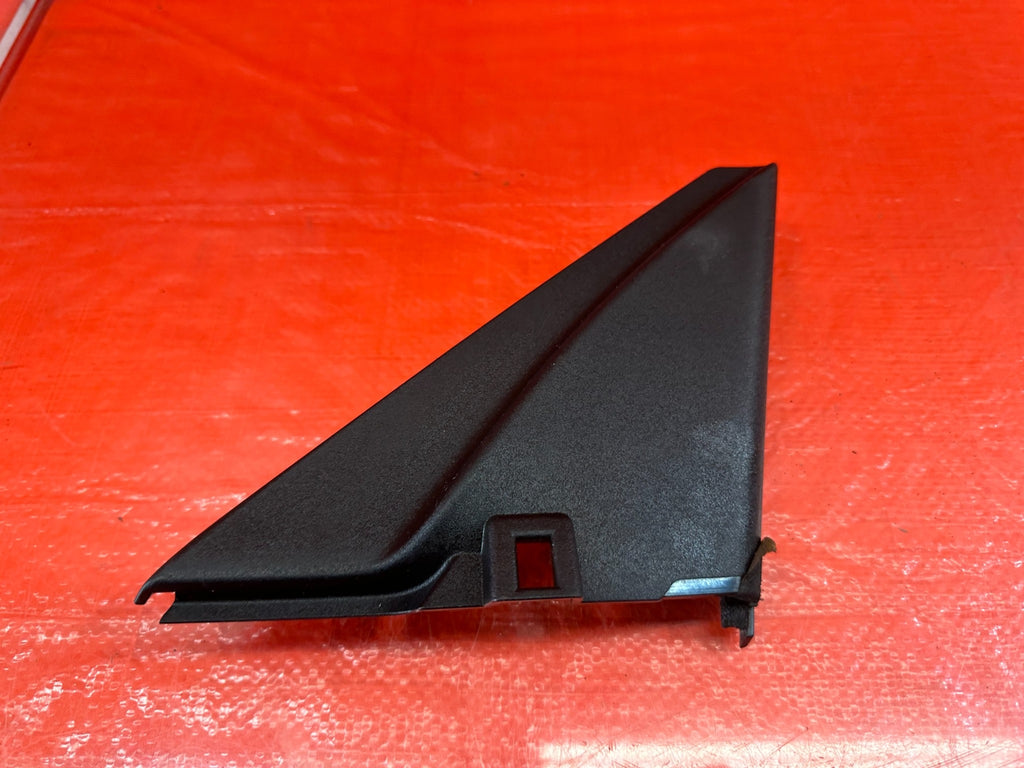 2008 INFINITI G35 X SEDAN   MIRROR TRIM RIGHT SIDE   NON SPEAKER MODEL OEM #1925