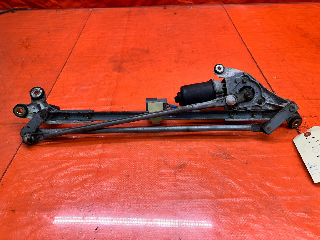 94 01 ACURA INTEGRA FRONT WINDSHIELD WIPER MOTOR AND LINKAGE OEM #3319