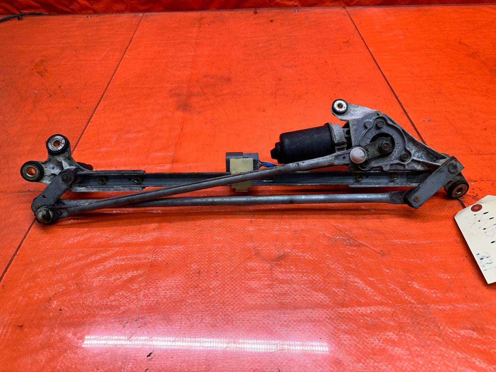 94 01 ACURA INTEGRA FRONT WINDSHIELD WIPER MOTOR AND LINKAGE OEM #3319