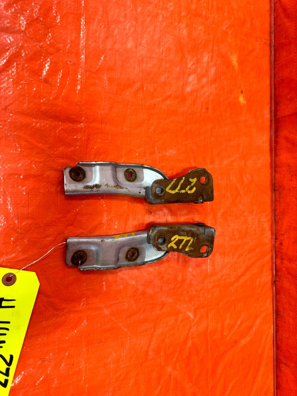 88 91 HONDA CRX & CIVIC HATCH   HOOD HINGE SET   LEFT AND RIGHT HINGES OEM #2773