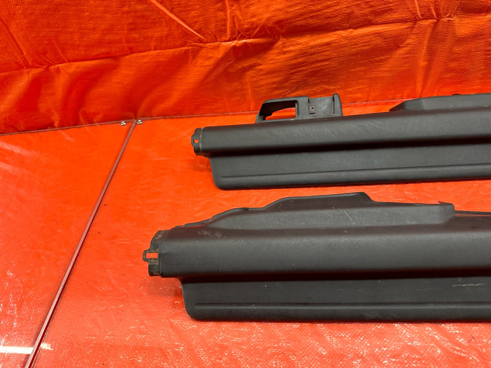 02 05 HONDA CIVIC SI EP3   FLOOR PILLAR SCUFF PLATE SET LEFT & RIGHT   OEM #1868