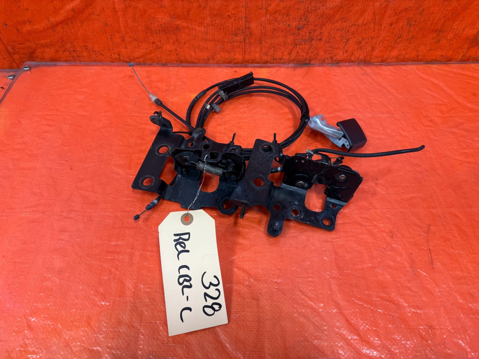 08 15 INFINITI G37 COUPE & CONVERTIBLE   HOOD RELEASE WIRE CABLE   OEM 3280