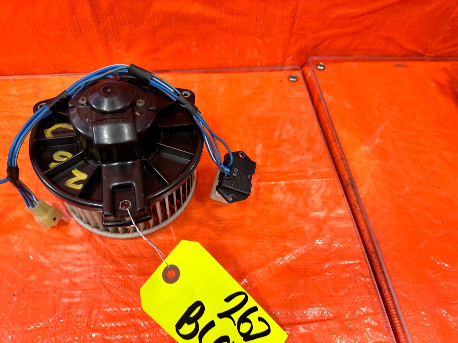 90 97 MAZDA MX 5 MIATA HVAC AIR CONDITIONING AC BLOWER MOTOR & RESISTOR OEM 2675