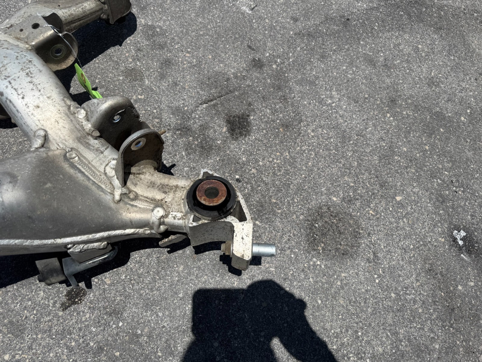03 07 INFINITI G35 COUPE   REAR SUBFRAME CROSSMEMBER K FRAME   ALUMINUM OEM 29811