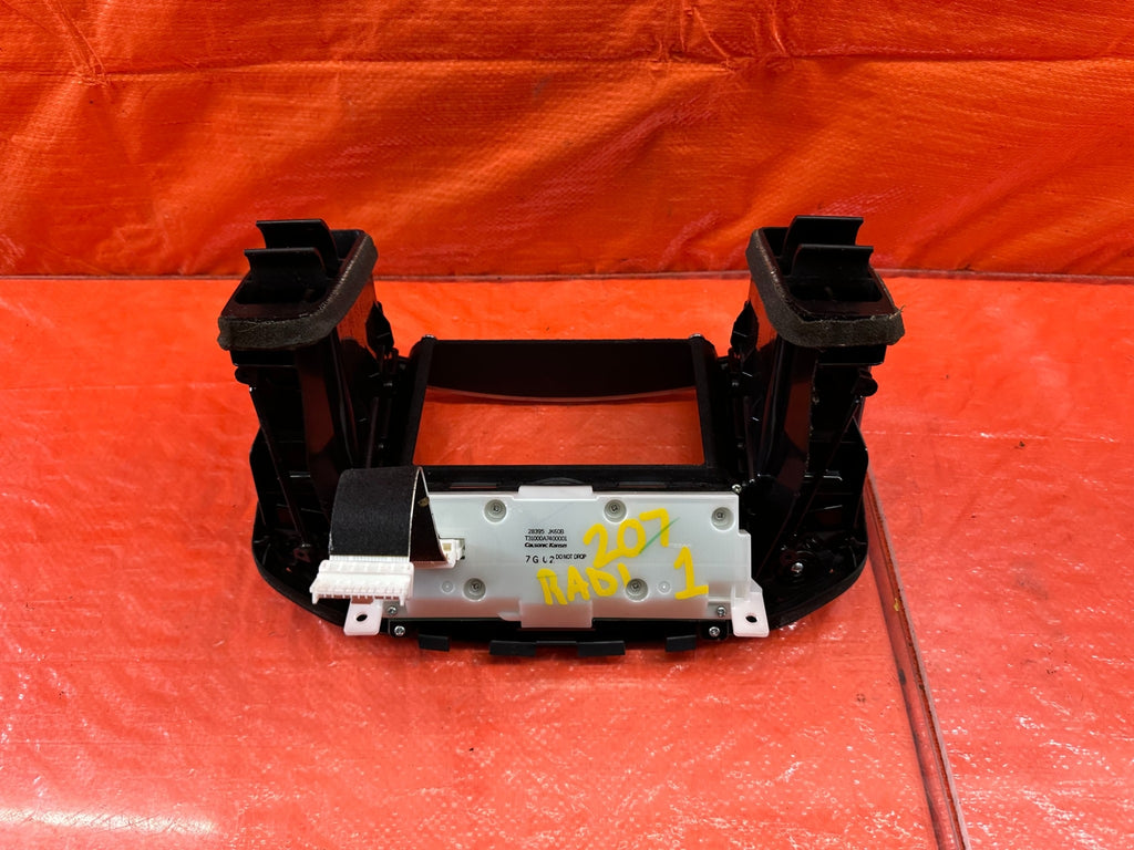 08 15 INFINITI G37 & Q60    2D COUPE   RADIO STEREO CONTROL BEZEL   NON NAVI 20712