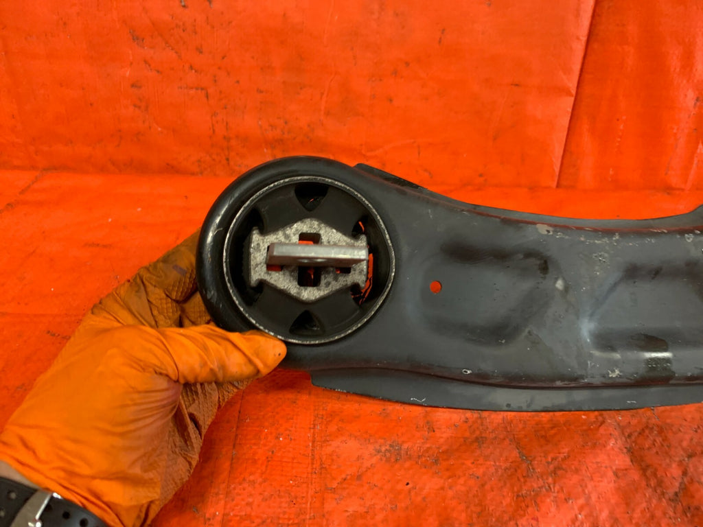 14 19 MERCEDES BENZ CLA 250   DRIVER LEFT REAR TRAILING CONTROL ARM   OEM OE1