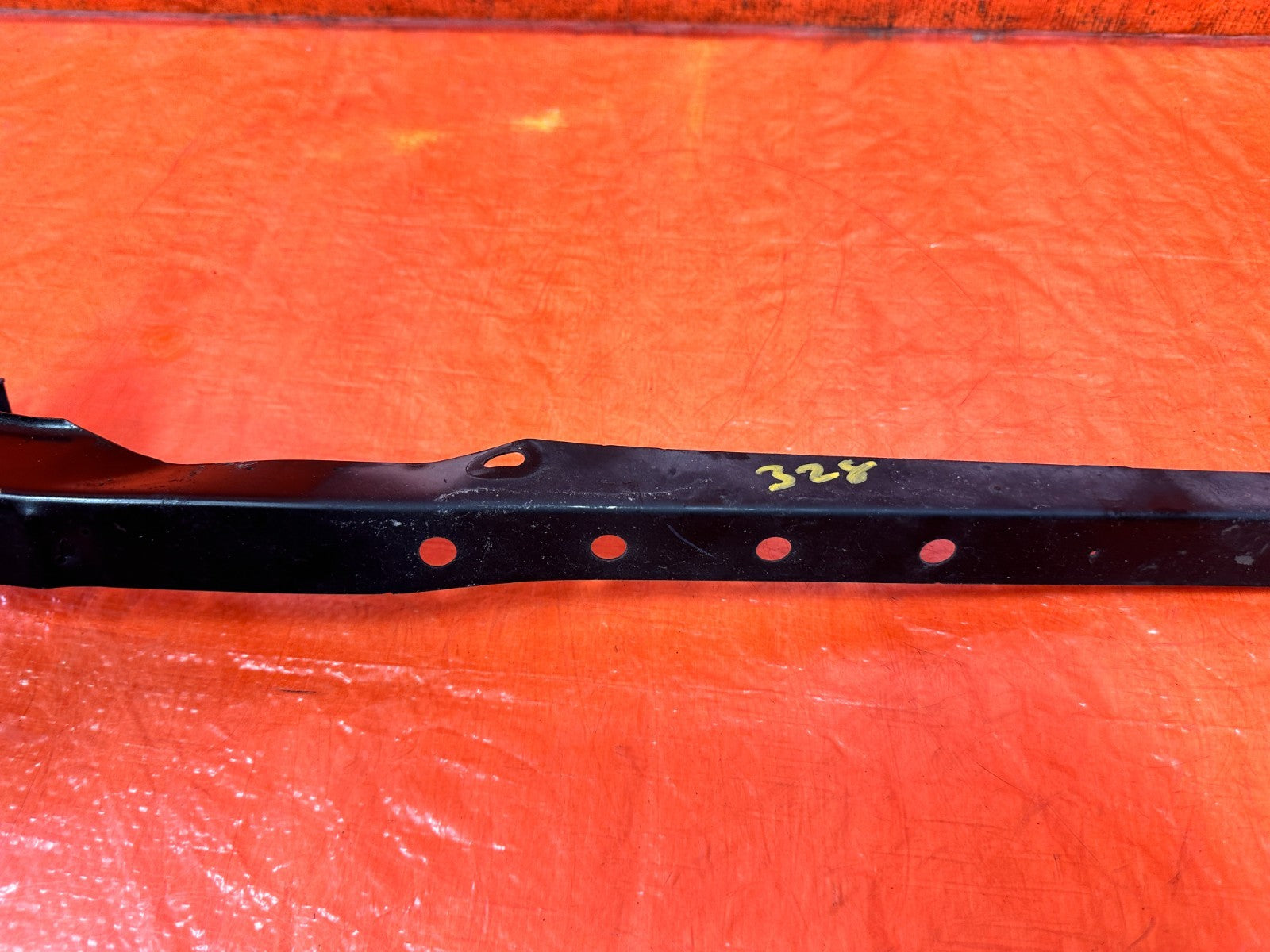 2008 2015 INFINITI G37 Q60 RADIATOR SUPPORT UPPER MOUNT BRACKET OEM 3285