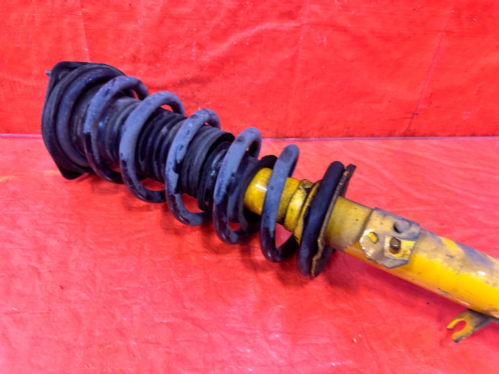 03 07 INFINITI G35 COUPE   W/ BREMBO MODEL   DRIVER LEFT FRONT SHOCK ABSORBER 983