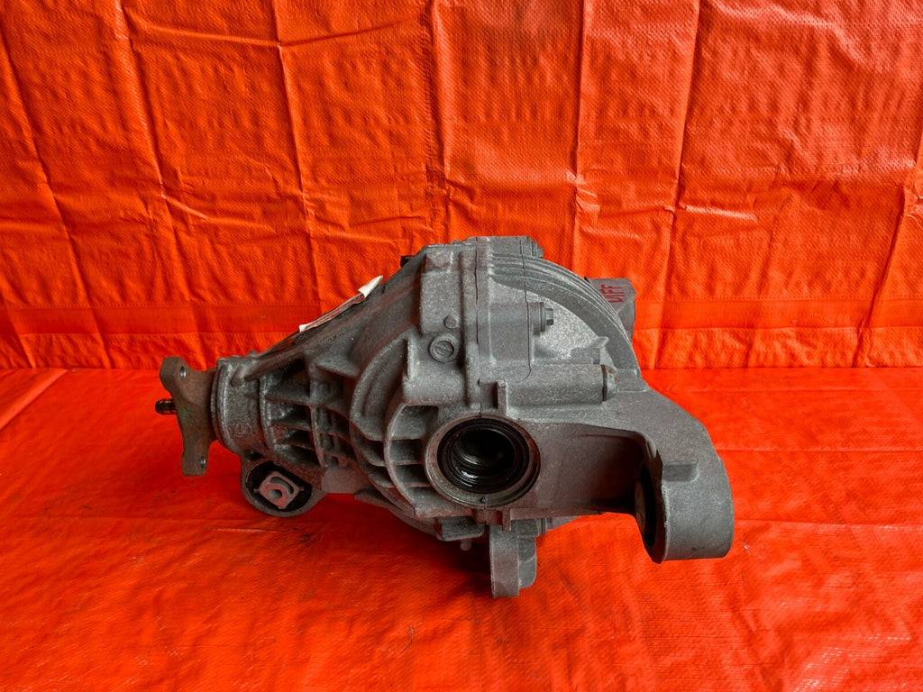 11 16 PORSCHE   PANAMERA BASE & 4 MODEL   AWD REAR DIFFERENTIAL DIFF PUMPKIN #655