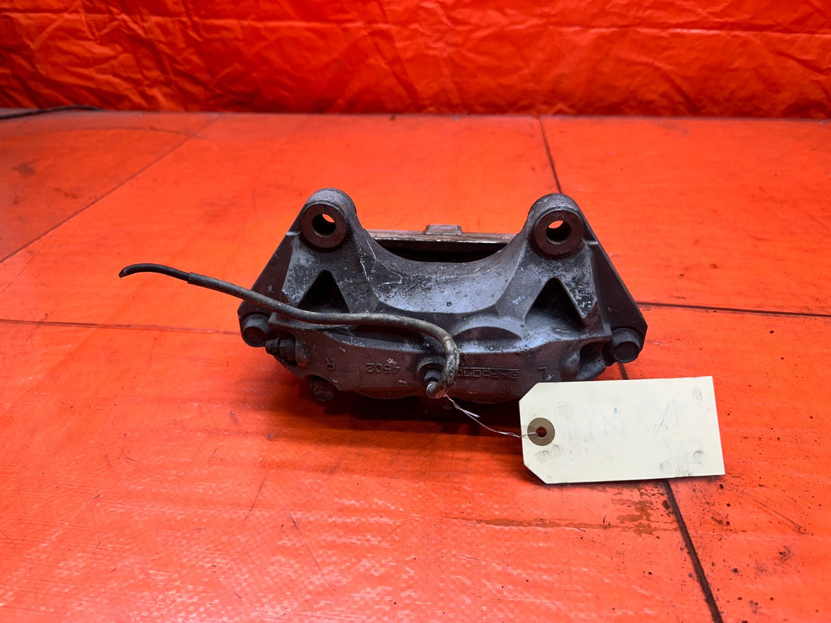 08-15 G37 Q60 14-23 Q50 SPORT - AKEBONO - PASSENGER RIGHT FRONT CALIPER OEM 3453