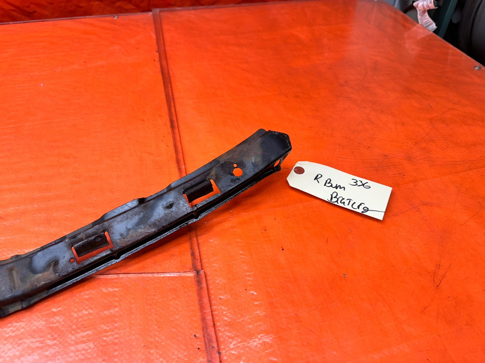 97 01 HONDA PRELUDE 2.2L REAR BUMPER MOUNTING BRACKET SUPPORT LEFT RIGHT #3365