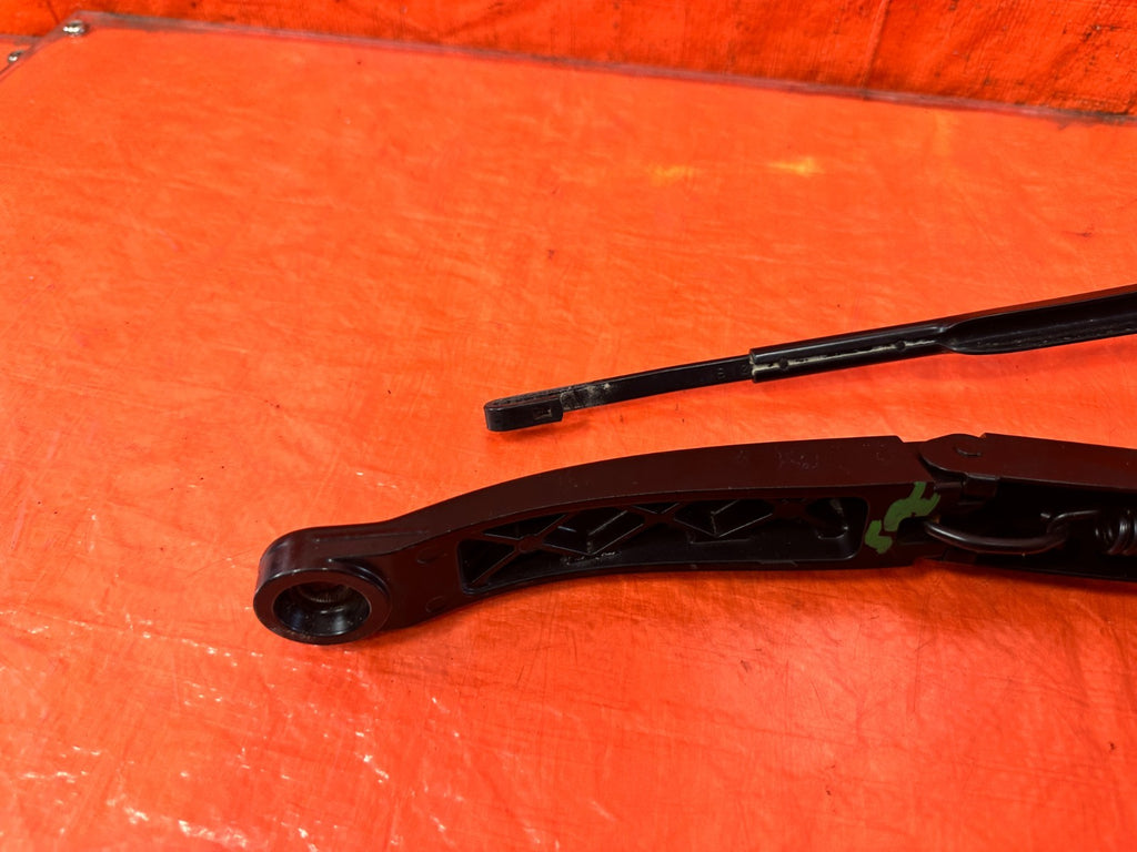 09 14 ACURA TSX   WINDSHIELD WIPER ARM SET   LEFT AND RIGHT WITH BLADES OEM #3055