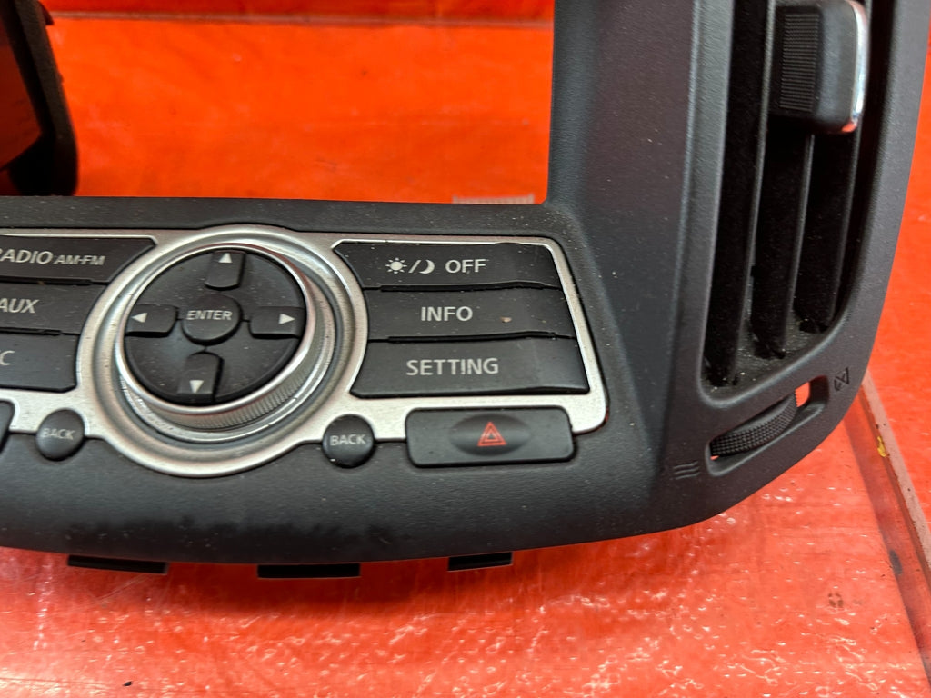 08 15 INFINITI G37 & Q60    2D COUPE   RADIO STEREO CONTROL BEZEL   NON NAVI 2077