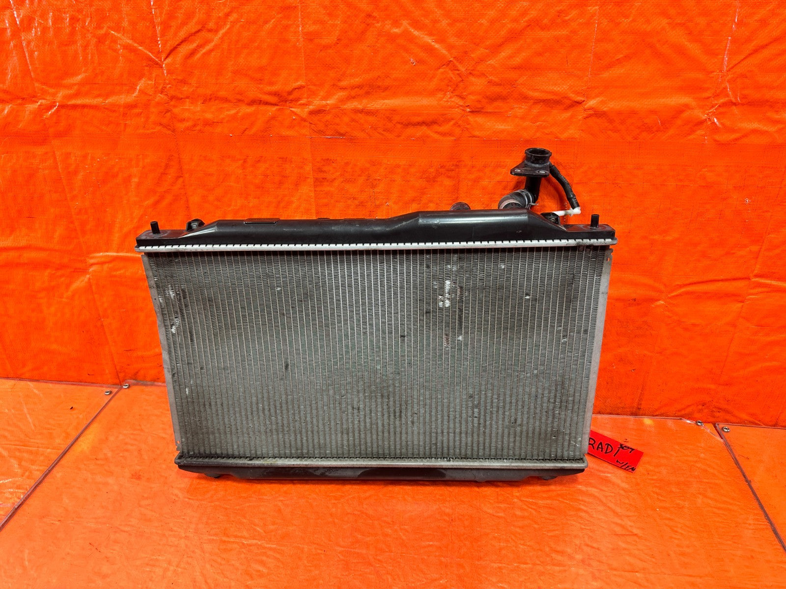 06 11 HONDA CIVIC SI   K20Z3 6 SPEED MANUAL RADIATOR ASSEMBLY   OEM FACTORY #3071