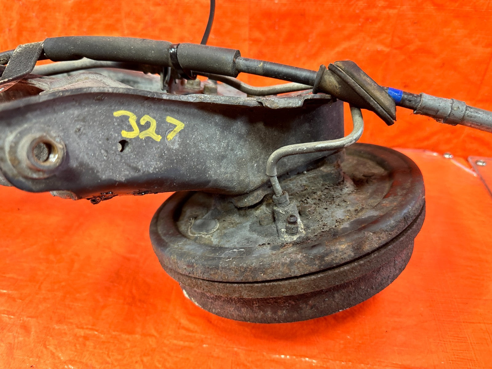 92 95 HONDA CIVIC   DRIVER LEFT REAR TRAILING ARM CONTROL ARM   OEM 32711