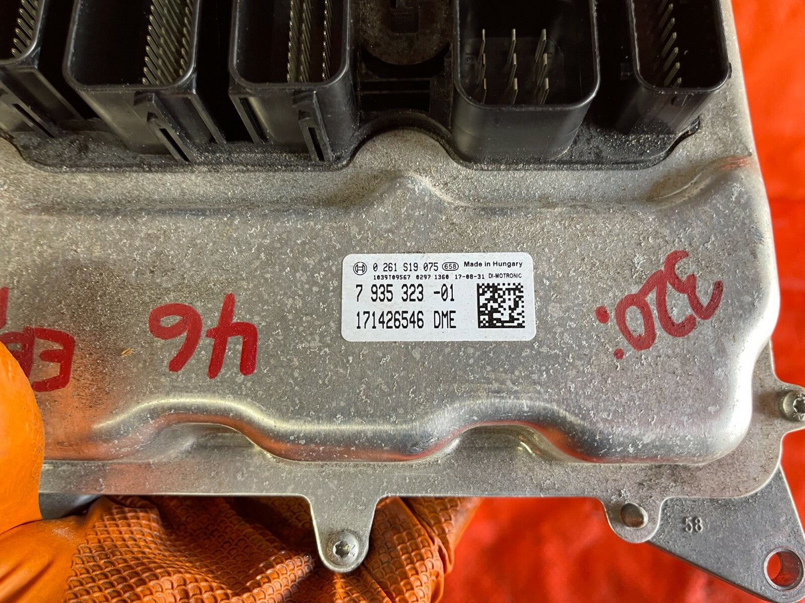 2016 16 BMW 328i   RWD   AUTOMATIC   2.0L TURBO   ENGINE COMPUTER ECU ECM EBX 5
