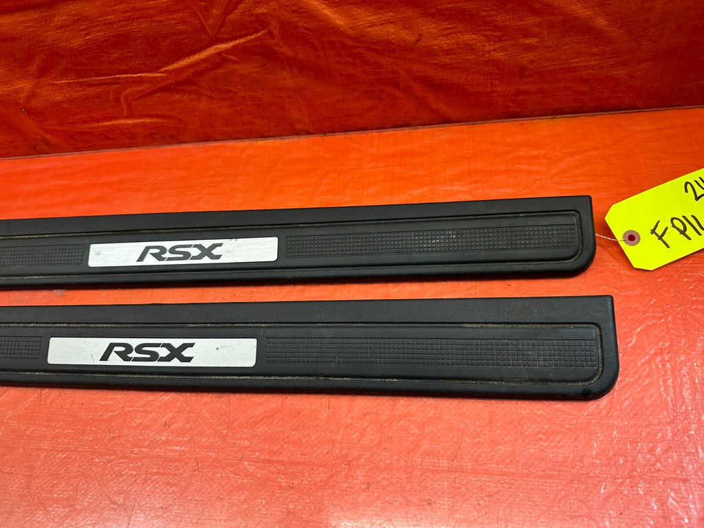 02 06 ACURA RSX BLACK FLOOR PILLAR SCUFF PLATE SET PILLARS LEFT RIGHT OEM #2402