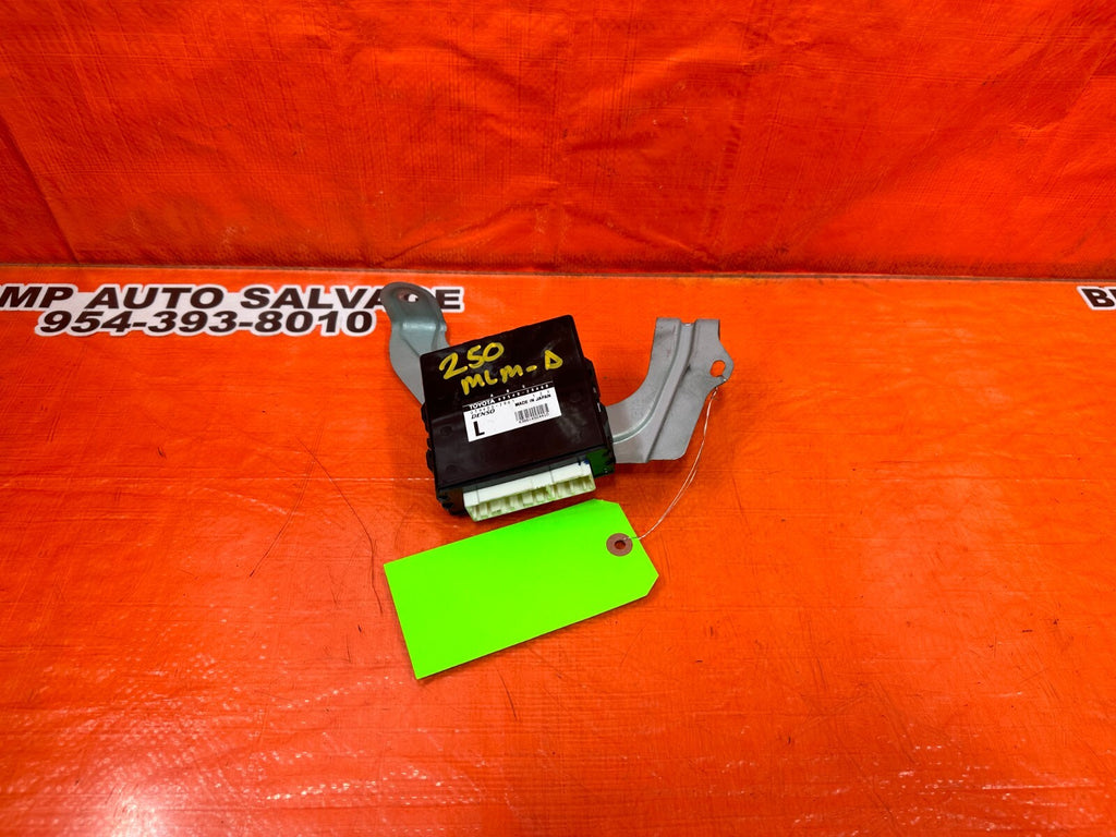 00 02 TOYOTA CELICA   ABS CONTROL MODULE   OEM PART # 89540 20460   OEM #2500