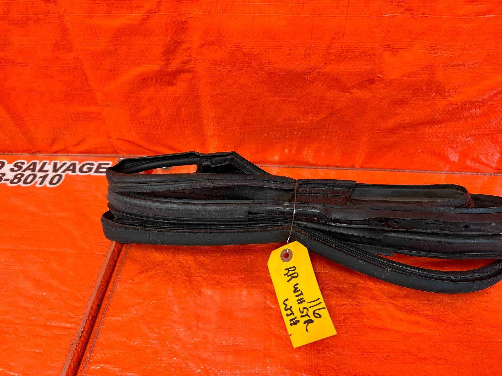 2010 10 INFINITI FX35 PASSENGER RIGHT REAR DOOR WEATHER STRIP RUBBER GASKET OEM7
