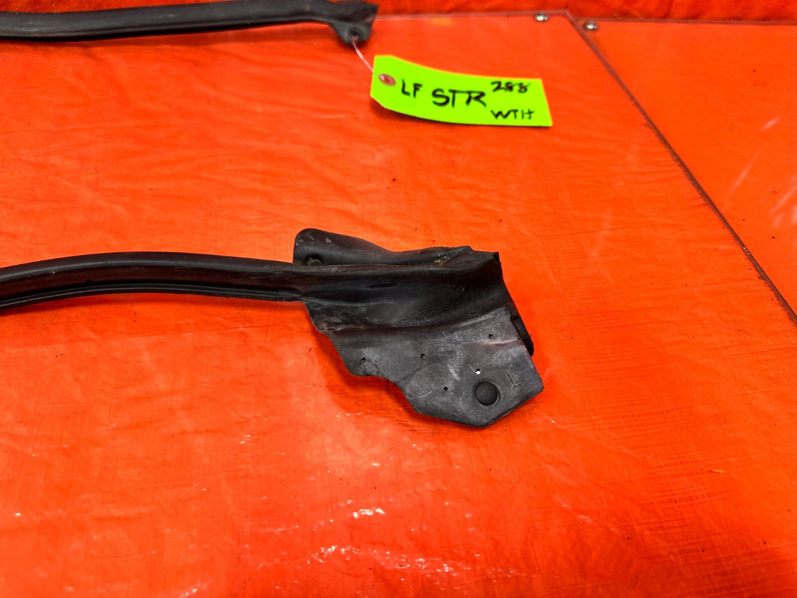 02 10 LEXUS SC430   DRIVER LEFT FRONT   DOOR WEATHER STRIP   OEM FACTORY OE #2889