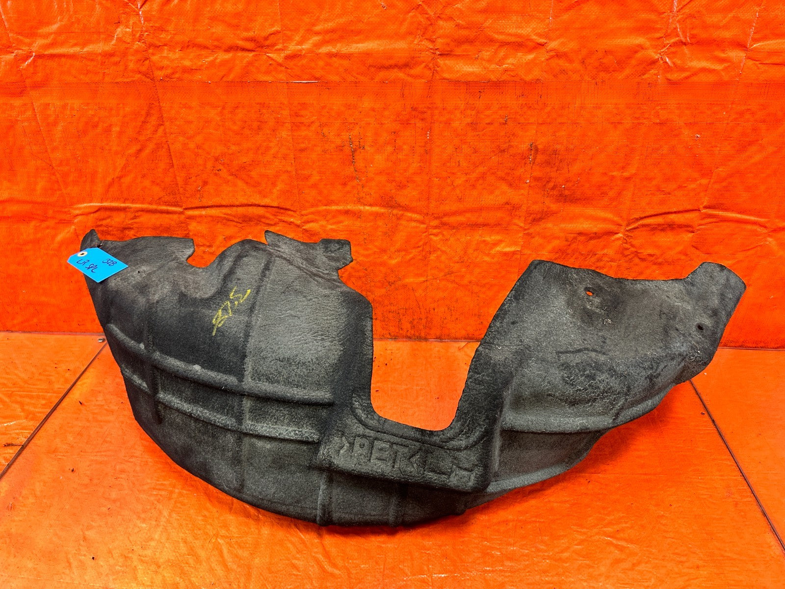 08 15 INFINITI G37 COUPE & CONVERTIBLE LEFT REAR FENDER LINER SPLASH SHIELD 3298