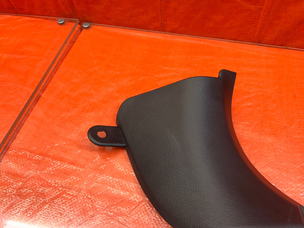 15 21 SUBARU WRX & STI   KICK PANEL   PASSENGER RIGHT SIDE   BLACK COLOR OEM 1706