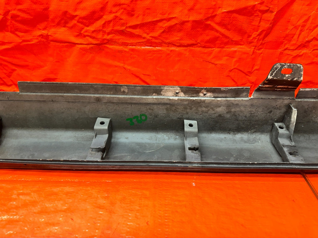 04 08 ACURA TSX RIGHT PASSENGER SIDE SKIRT ROCKER PANEL MOLDING OEM #33017