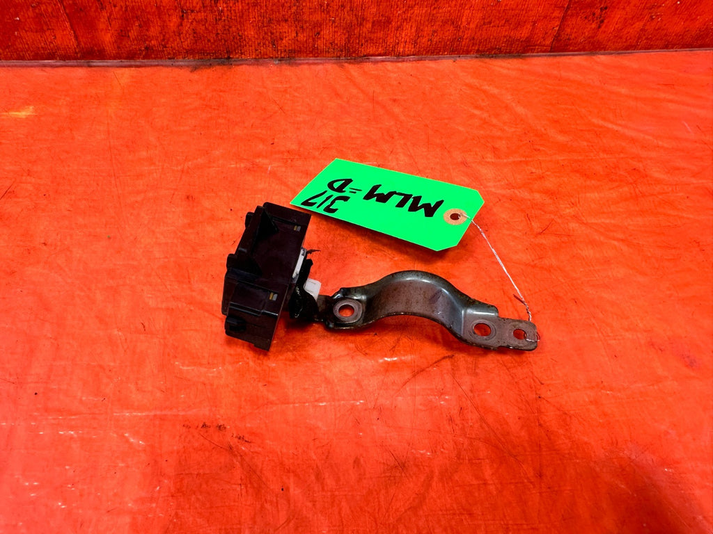90 91 HONDA CIVIC HATCHBACK   MODULE   OEM 3172