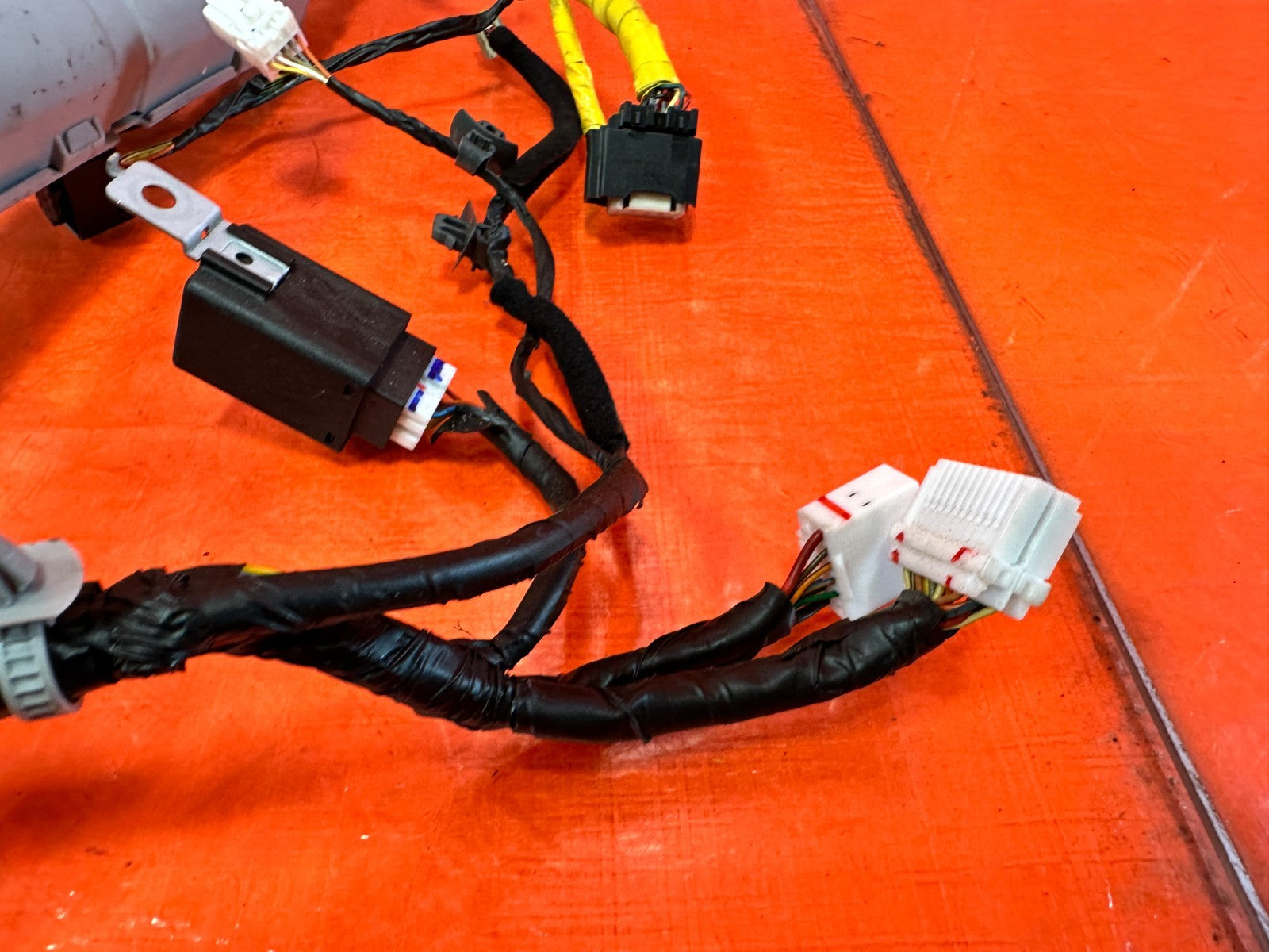 13 16 HYUNDAI GENESIS COUPE 3.8L   MAIN WIRING HARNESS   PART # 91336 2M851 #3022