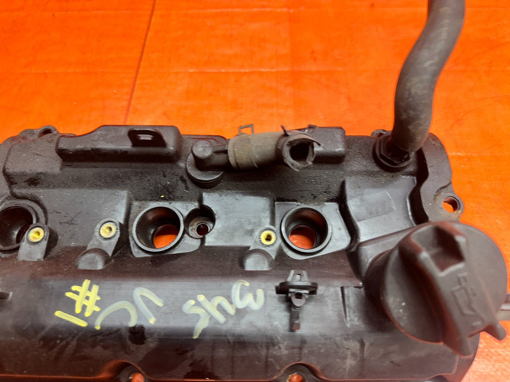 14-15 INFINITI Q50 3.7L AWD VQ37VHR PASSENGER RIGHT ENGINE VALVE COVER OIL FILLE9