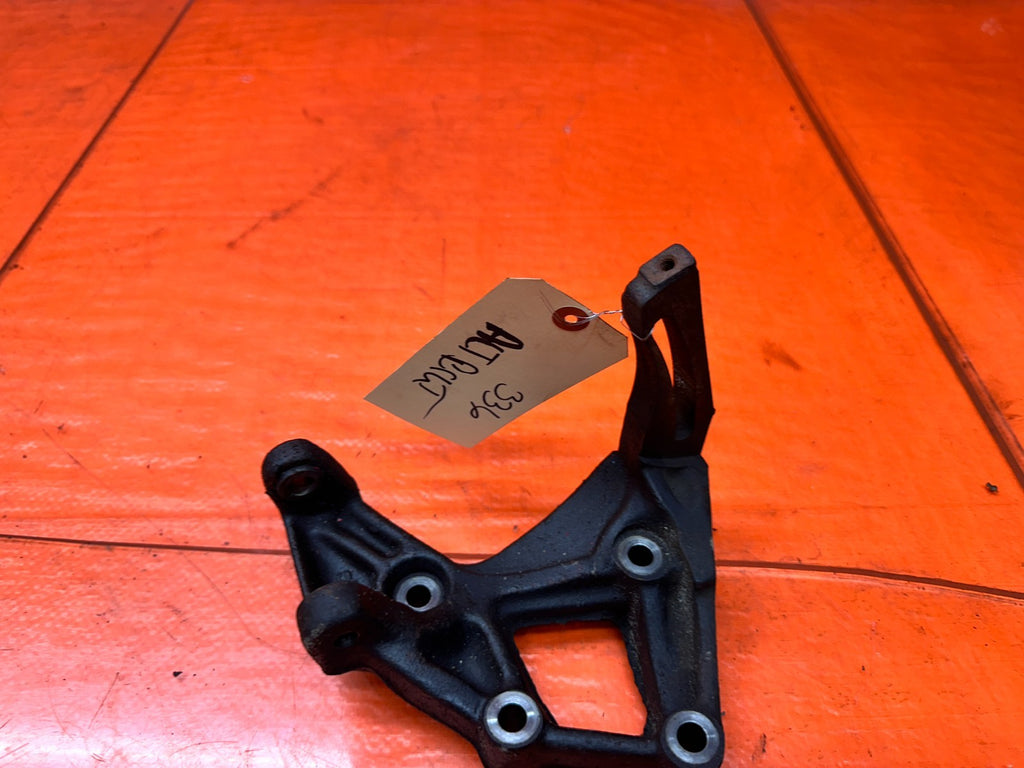 97 01 HONDA PRELUDE 2.2L ENGINE ALTERNATOR MOUNTING MOUNT BRACKET OEM #3366