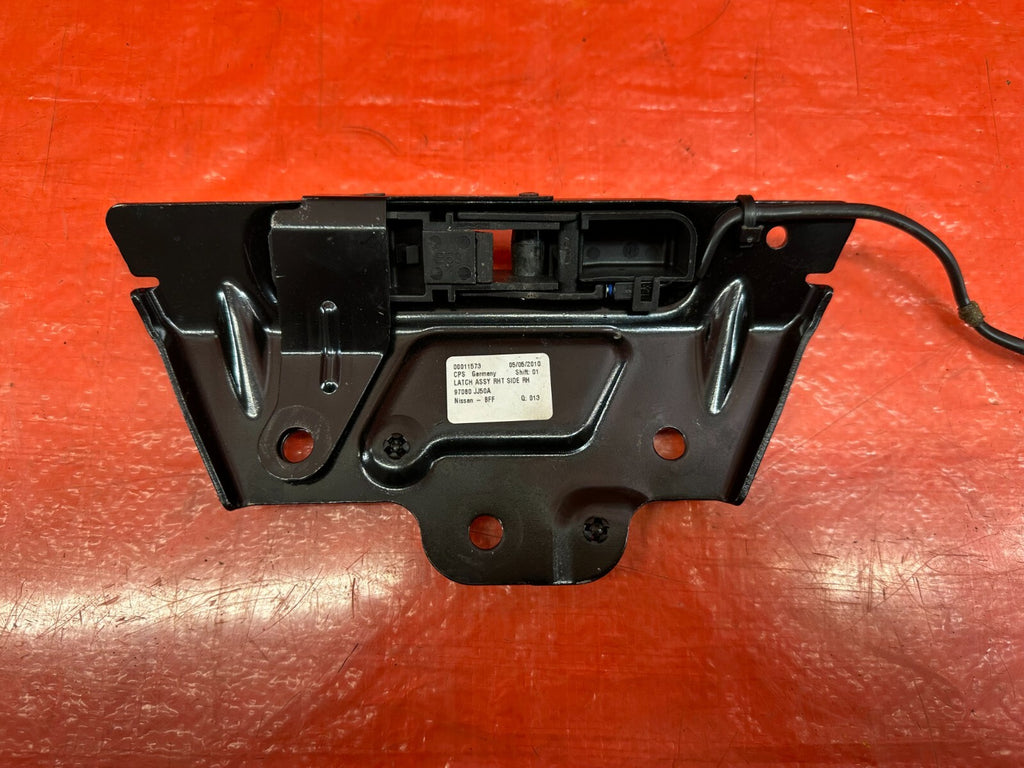 09 15 INFINITI G37 CONVERTIBLE TOP LATCH   RIGHT SIDE   97080 JJ50A OEM #2322